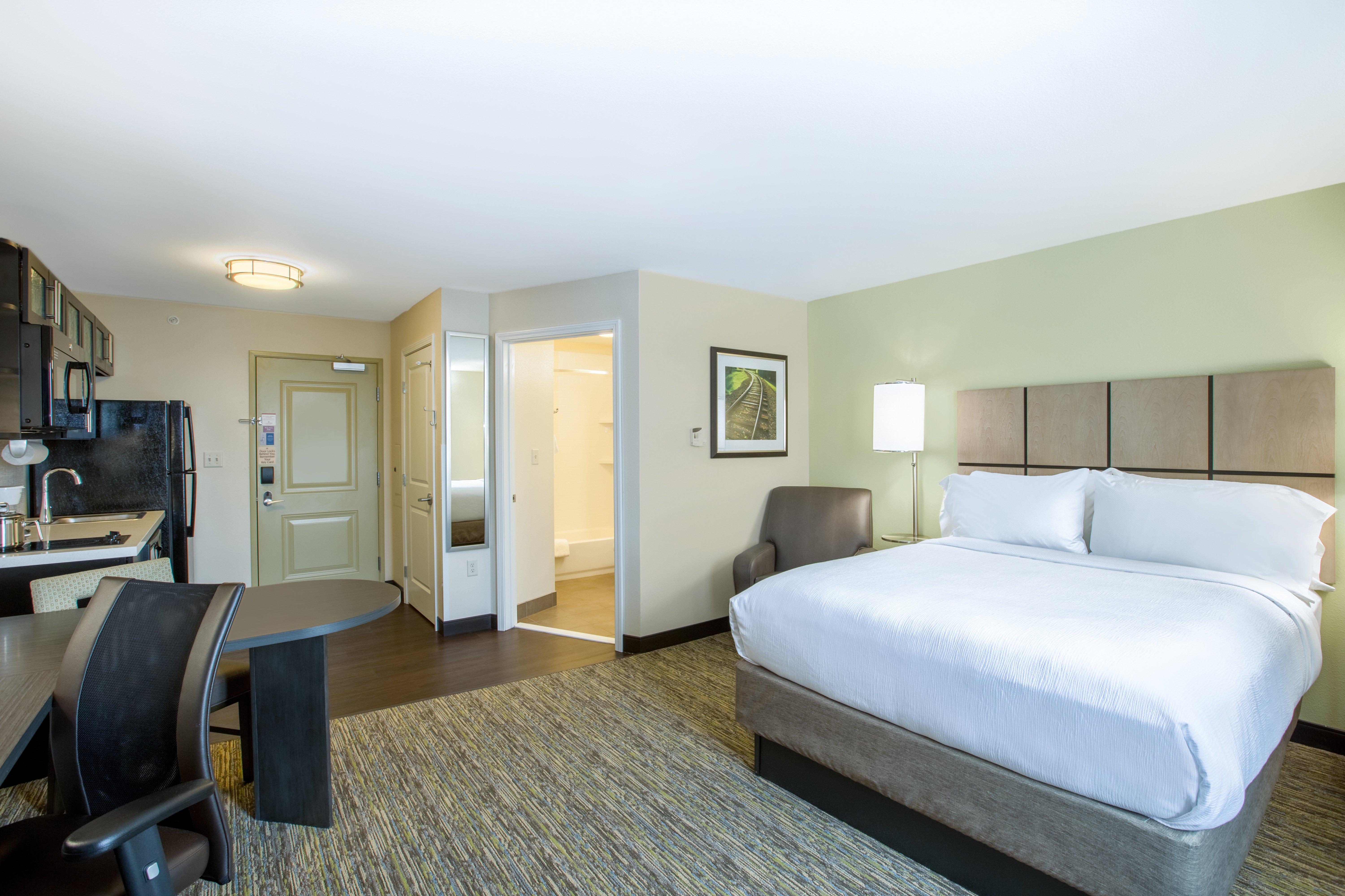 Candlewood Suites - Omaha Millard Area By Ihg Bagian luar foto