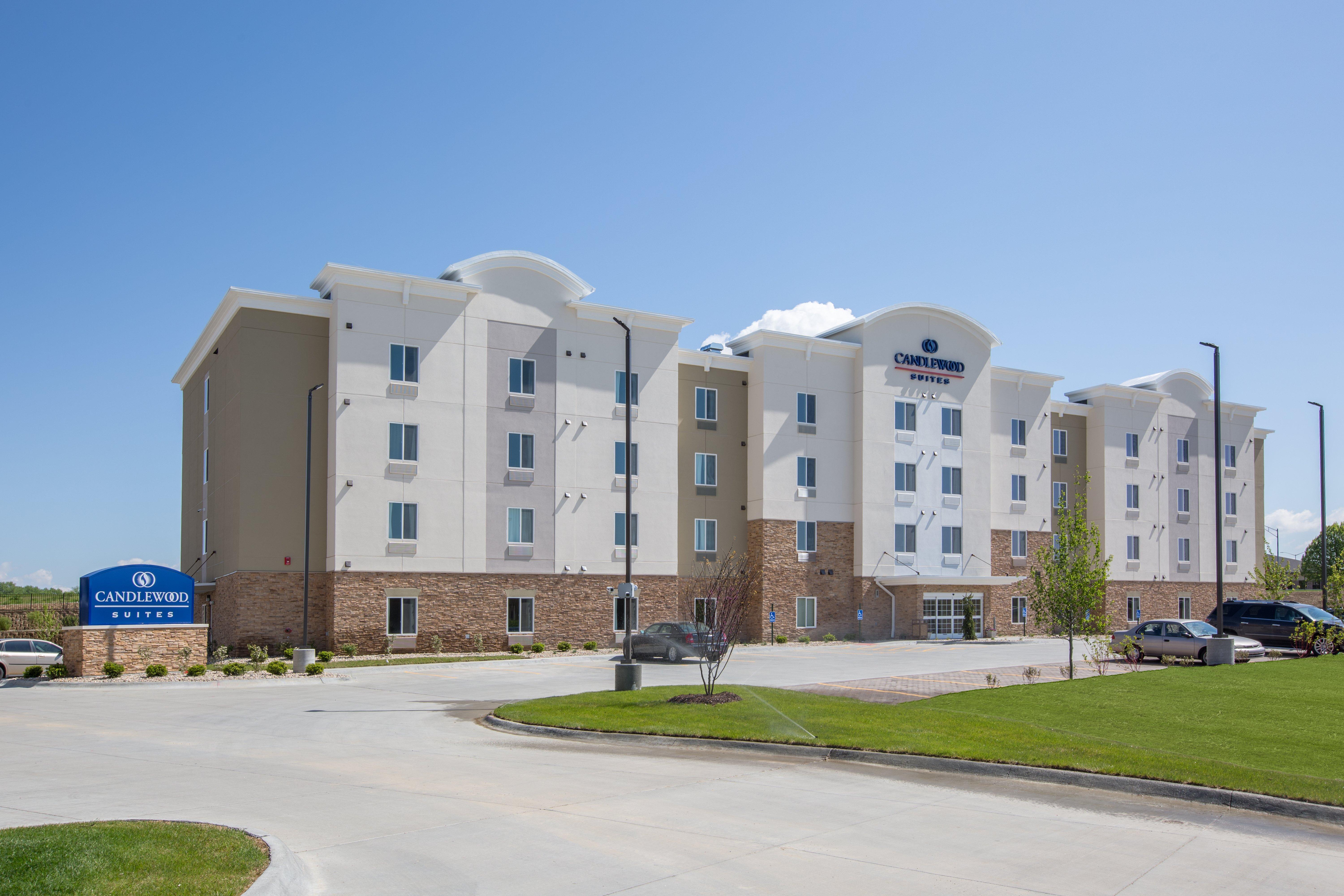 Candlewood Suites - Omaha Millard Area By Ihg Bagian luar foto