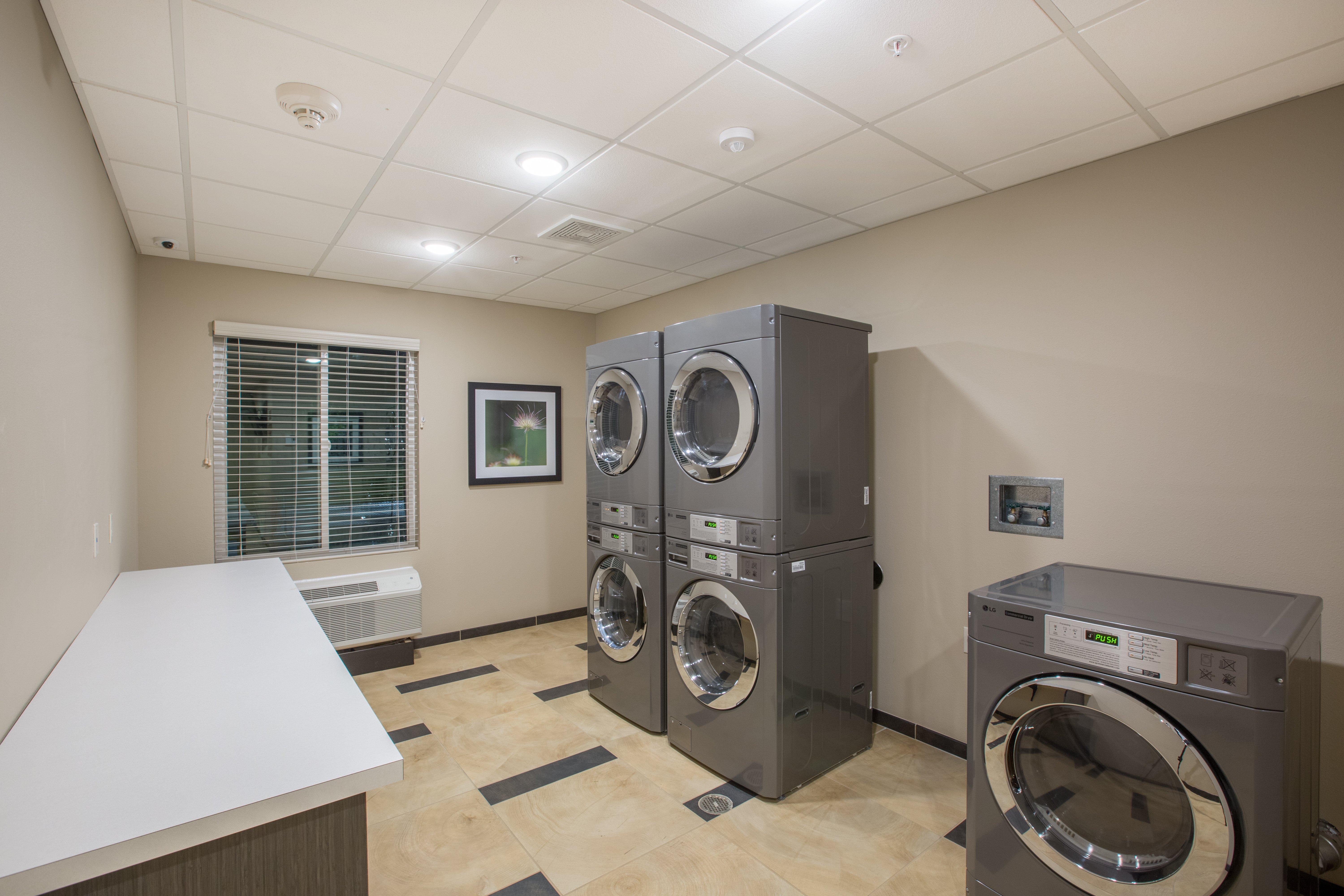 Candlewood Suites - Omaha Millard Area By Ihg Bagian luar foto