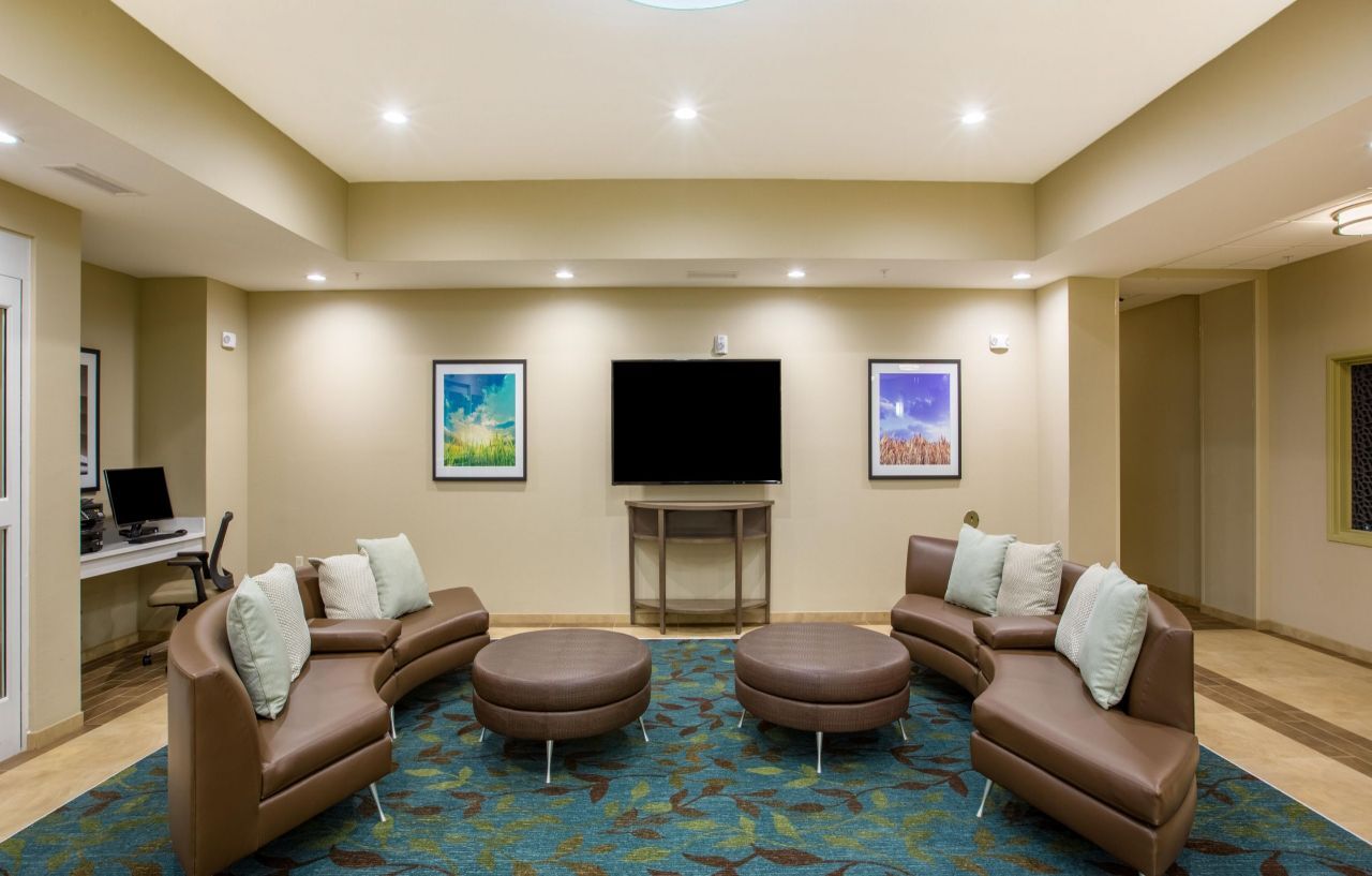 Candlewood Suites - Omaha Millard Area By Ihg Bagian luar foto